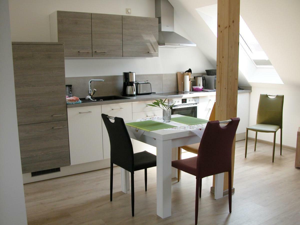 Feriendomizil Taupadel Apartment Burgel  Екстериор снимка